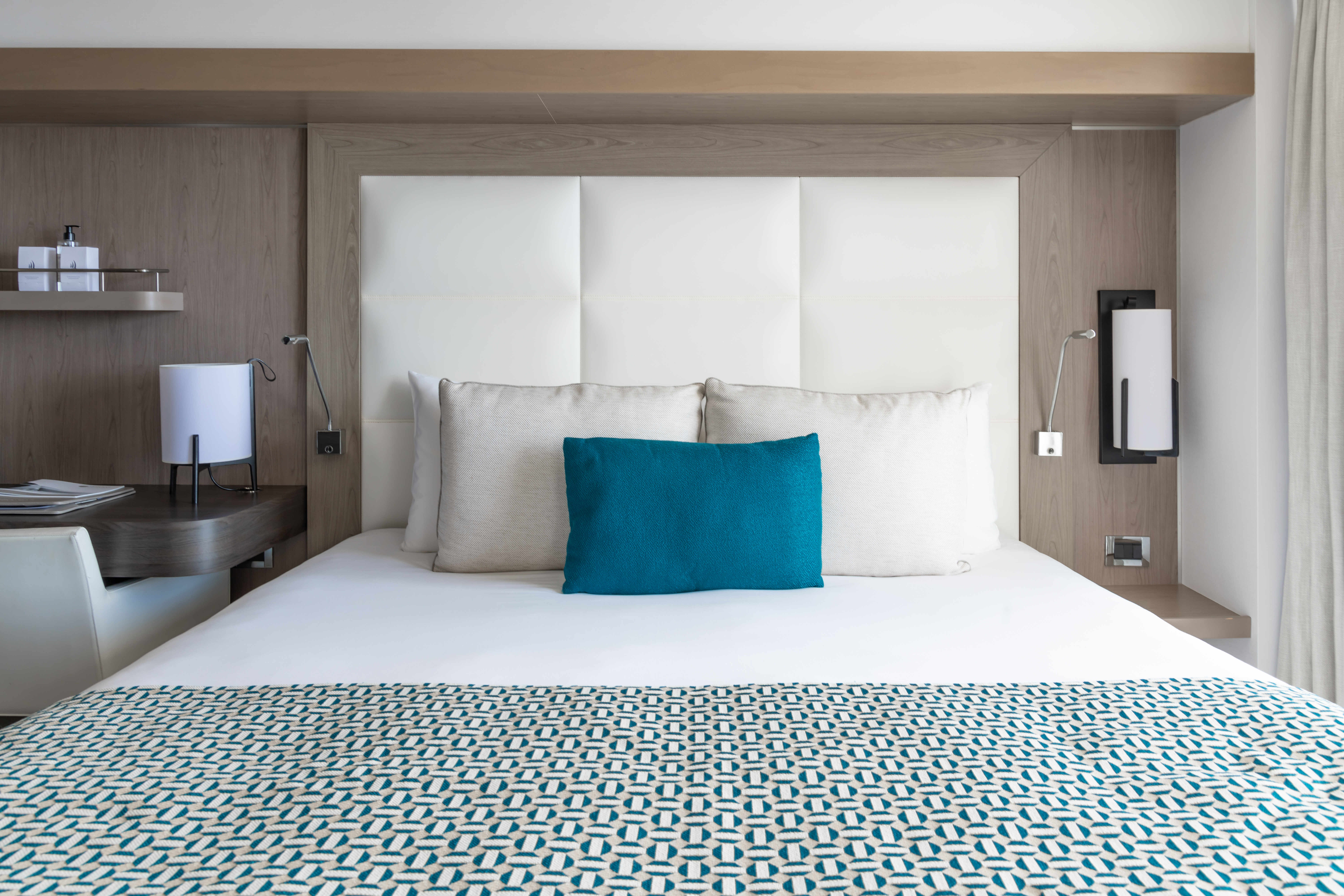 Prestige Suite 